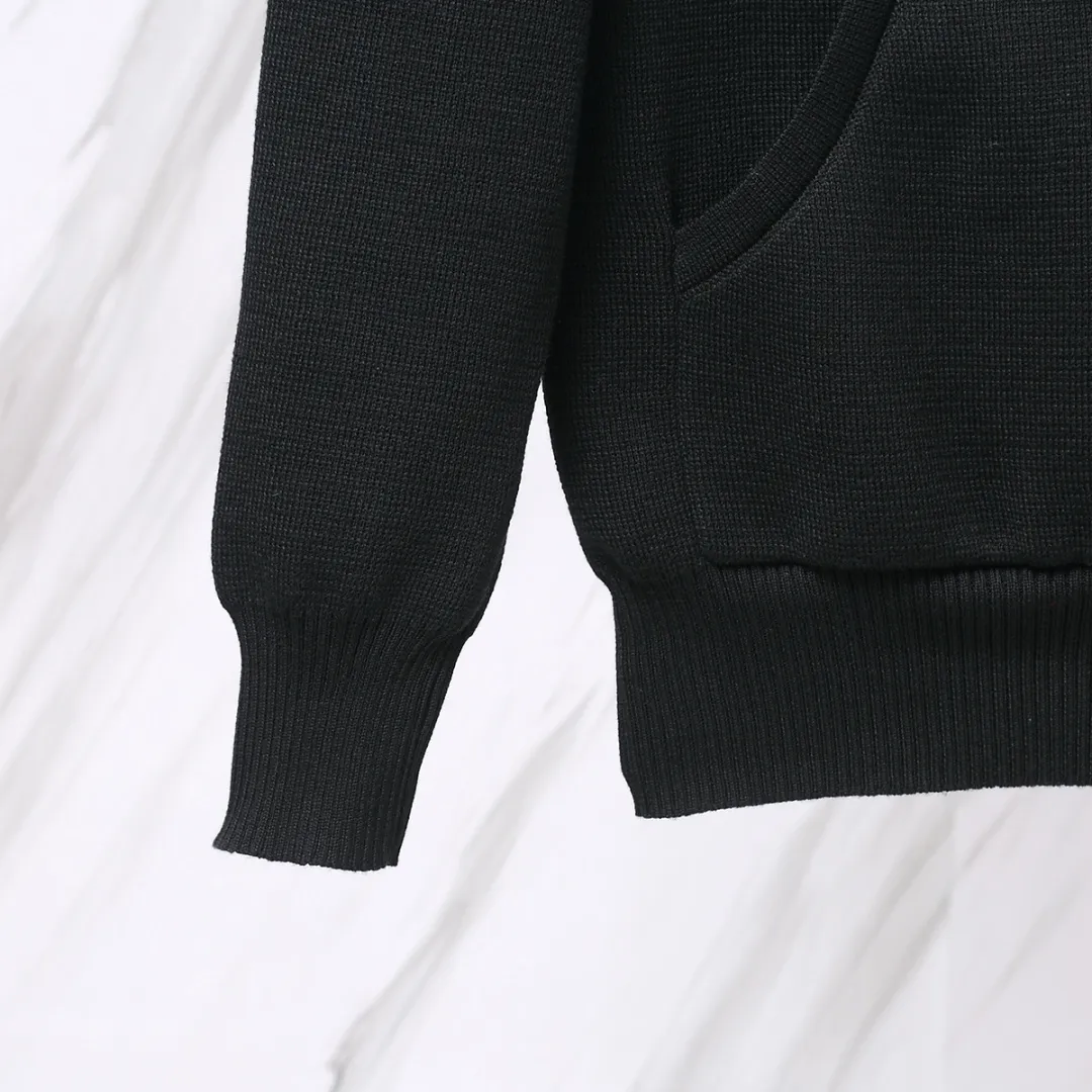 ：M 23（TB ） THOM BROWNE .TB TB Breathable Same Style ：White/Gray/Navy Blue/Black Size：1/2/3/4